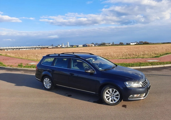 Volkswagen Passat cena 32500 przebieg: 290000, rok produkcji 2013 z Kolno małe 16